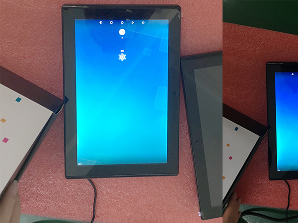 Android OS or Windows OS Tablets