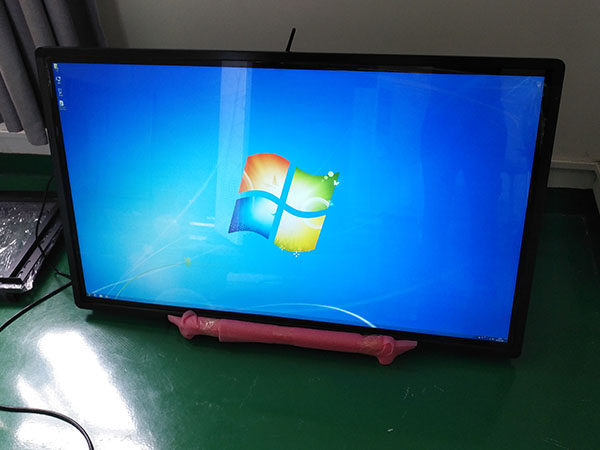 Wall mounted IR touch screen kiosk with PC built in
